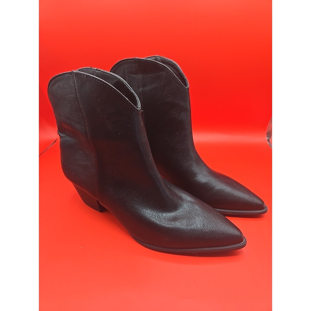 Women's Boots Qupid brand black 6.5 New w/o box Short Slip-on
